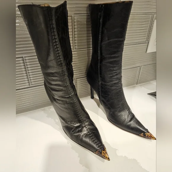 Roberto Cavalli Black Leather Heeled Boots - Picture 11 of 15